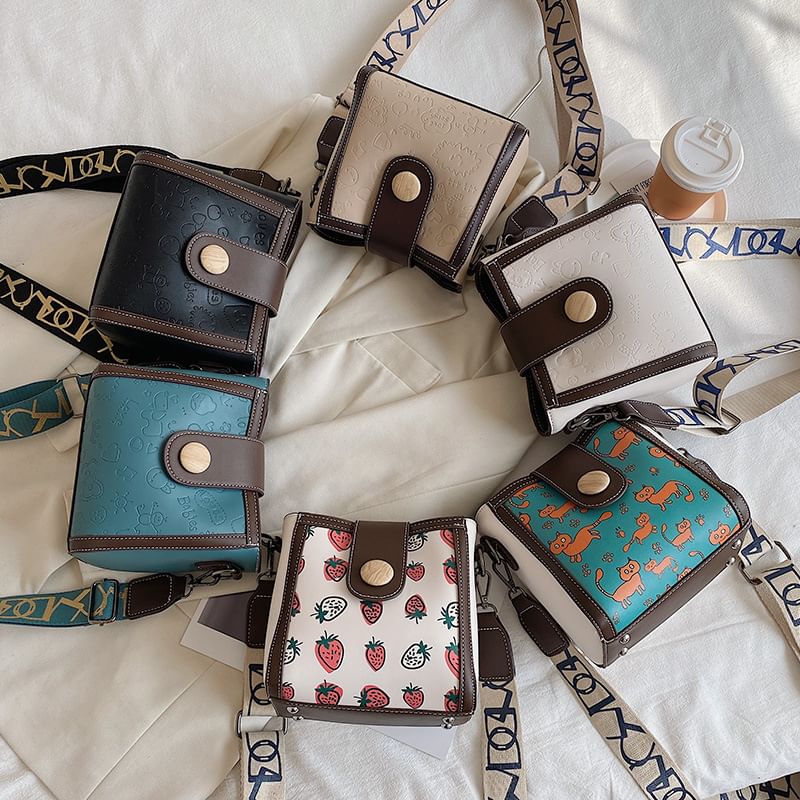 Bucket Patterned Faux Leather Bag