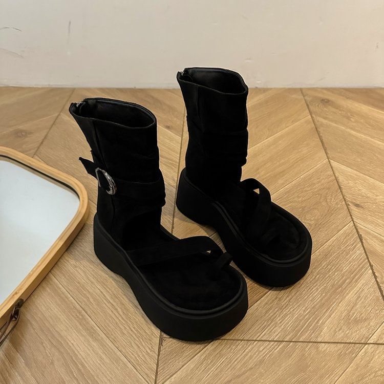 Toe Loop Platform Sandals
