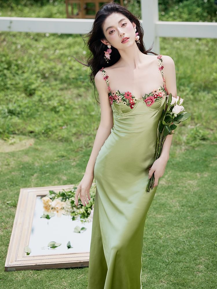 Spaghetti Strap Floral Trim Maxi Sheath Dress