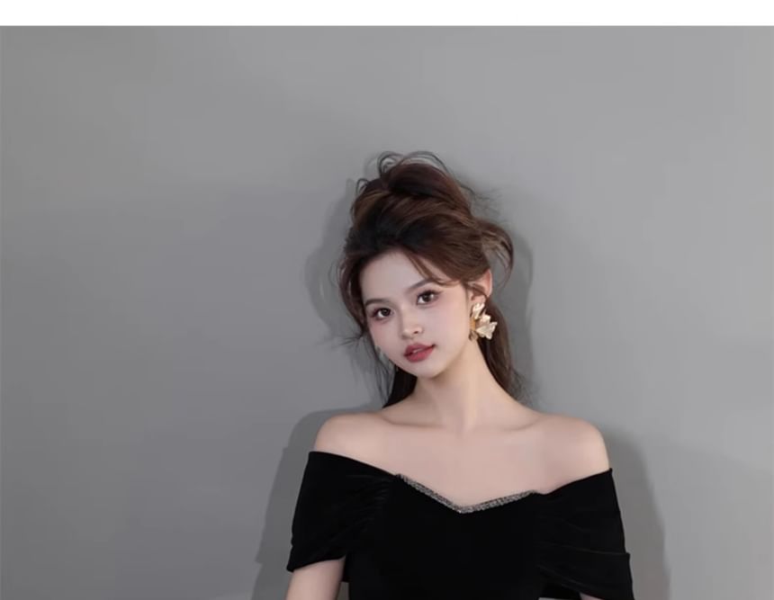 Off Shoulder Two Tone Sequin A-Line Evening Gown