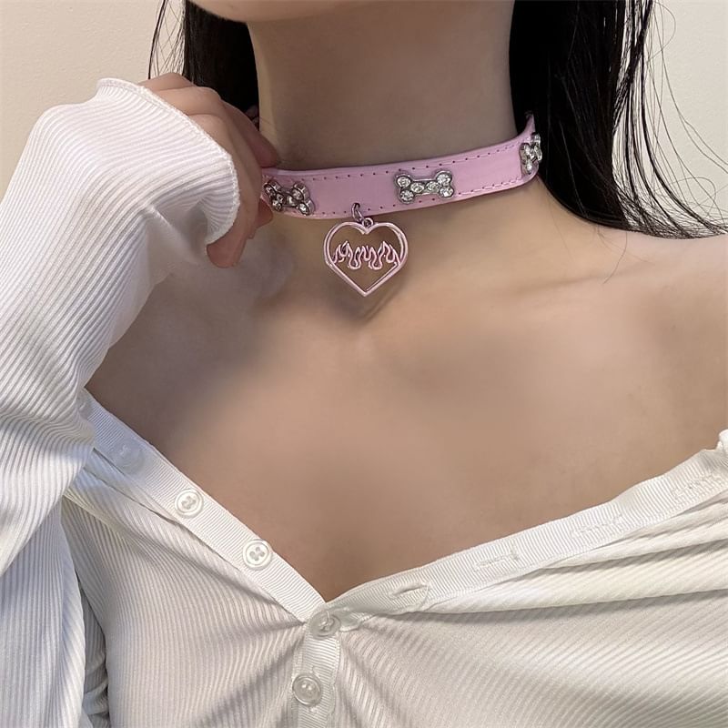Rhinestone Heart Faux Leather Choker