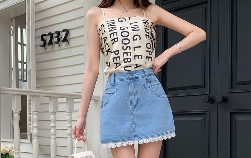 Mid Rise Lace Trim Denim Mini Skirt