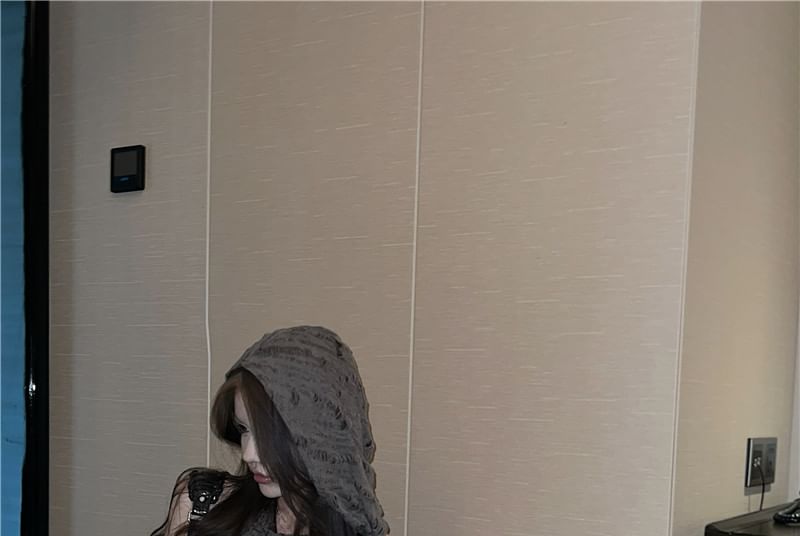 Set: Cowl Neck Plain Distressed Hooded Slim Fit Crop Tank Top + Long Gloves