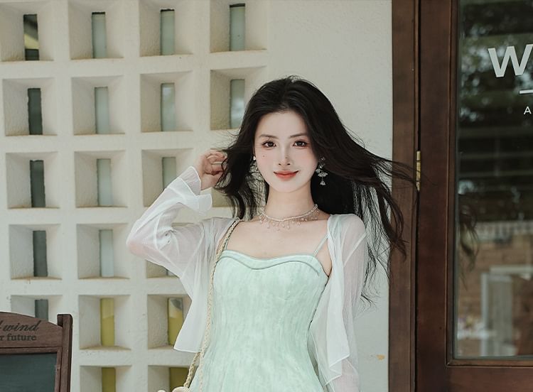 Plain Light Jacket / Spaghetti Strap Patterned Midi A-Line Dress / Set