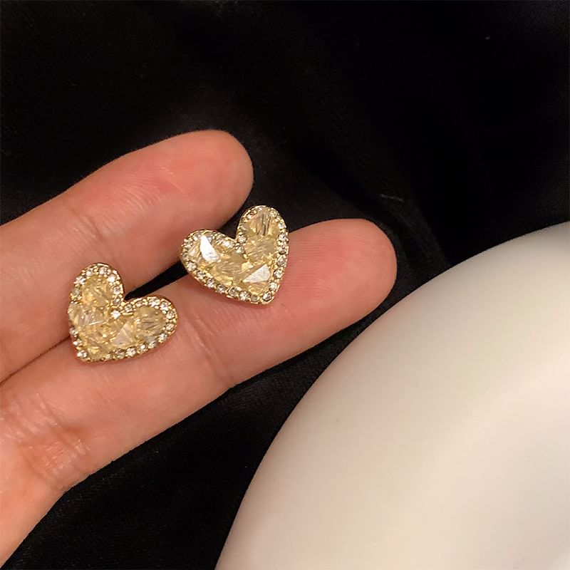 Rhinestone Heart Stud Earring