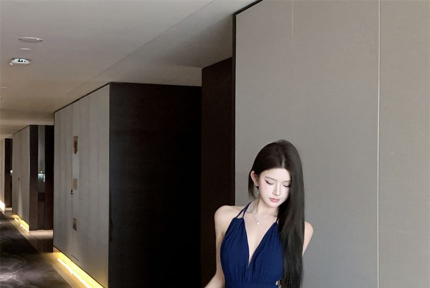 Halter Plain Side-Slit Maxi A-Line Dress