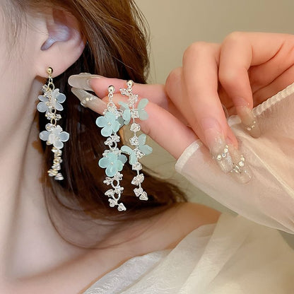 Floral Dangle Earring