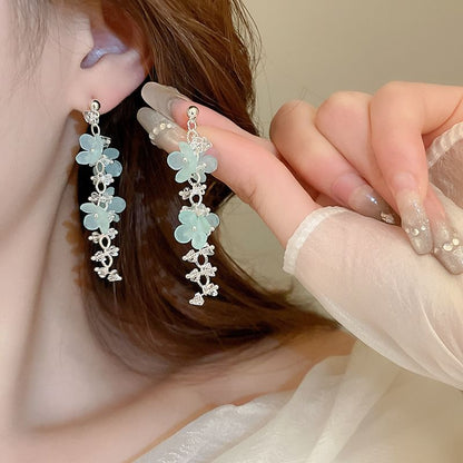 Floral Dangle Earring