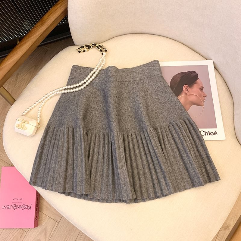 High-Rise Accordion Pleated Knit Mini A-Line Skirt