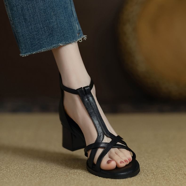 Chunky Heel Ankle Strap Plain Faux Leather Gladiator Sandals