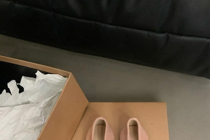 Plain Bow Accent Faux Suede Flats