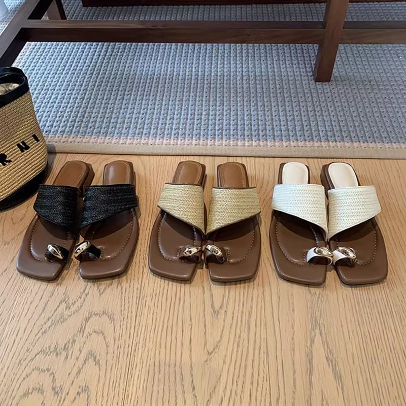 Chunky Heel Square Toe Metal Accent Straw Toe Loop Sandals