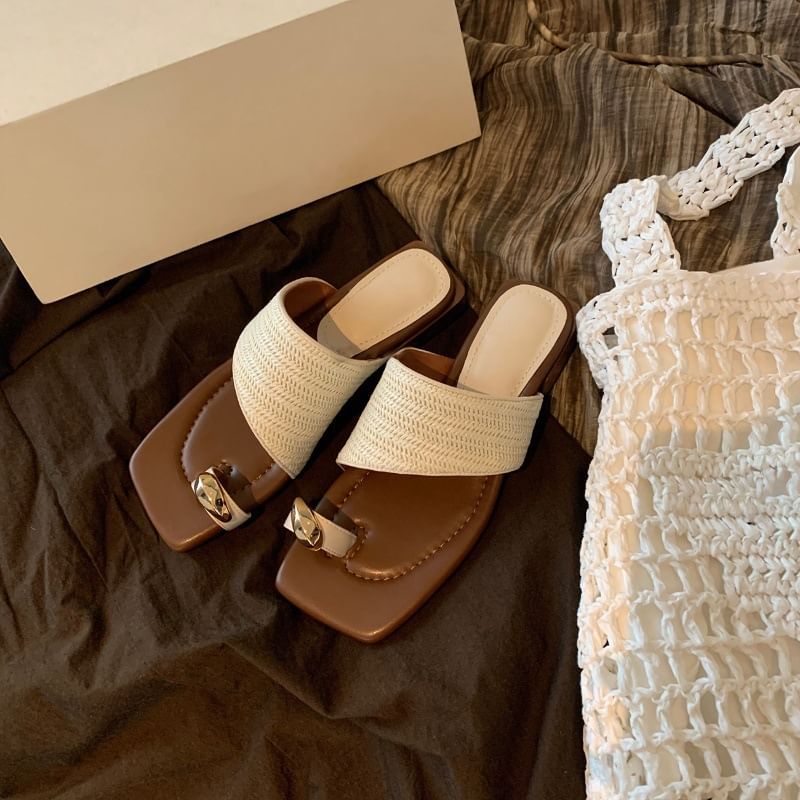 Chunky Heel Square Toe Metal Accent Straw Toe Loop Sandals