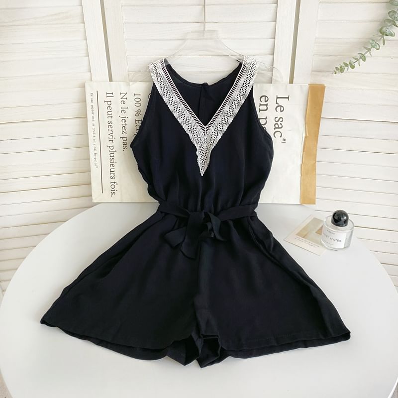 Sleeveless V-Neck Tie-Waist Panel Romper