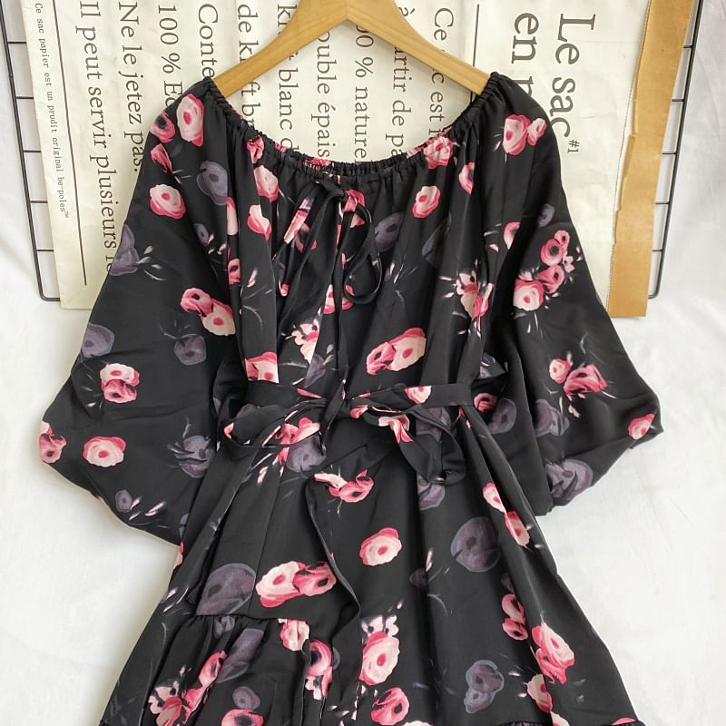 Short-Sleeve Round Neck Floral Print Tie-Up Maxi A-Line Dress