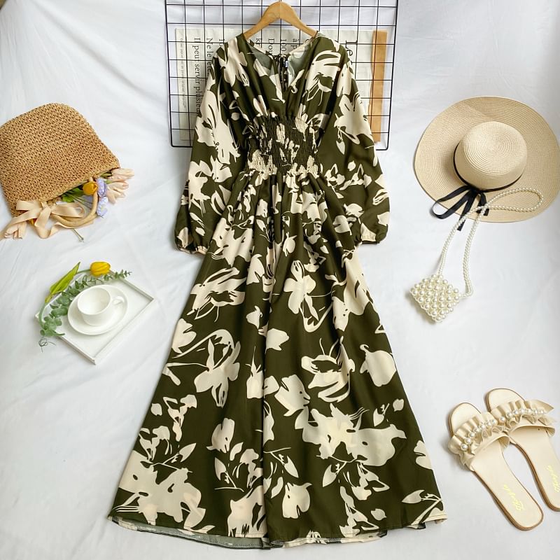 Short-Sleeve V-Neck Floral Print Shirred Maxi A-Line Dress