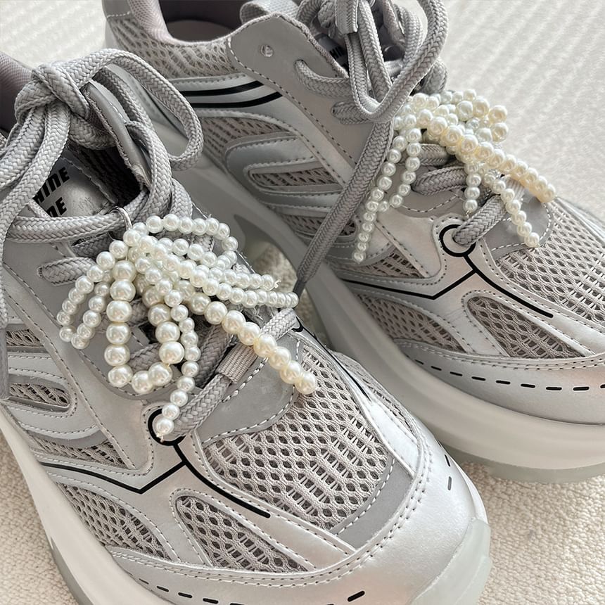 Charm pour chaussures avec nœud en fausse perle