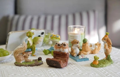 Rabbit Carrot Resin Desktop Phone Holder