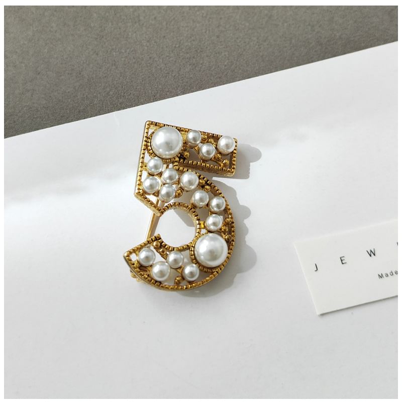 Numbering Faux Pearl Brooch