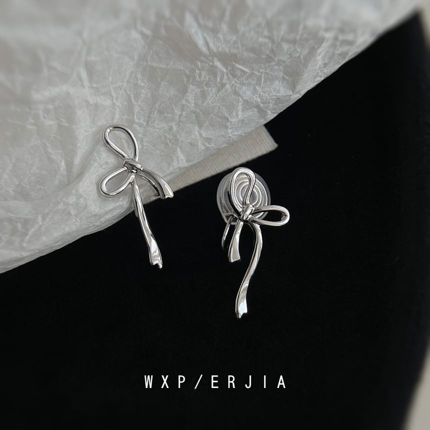 Bow Clip On Earring