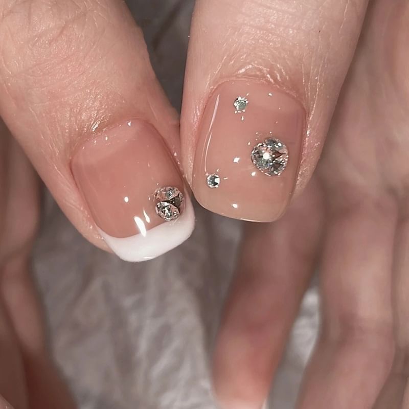 Rhinestone Press On Nail