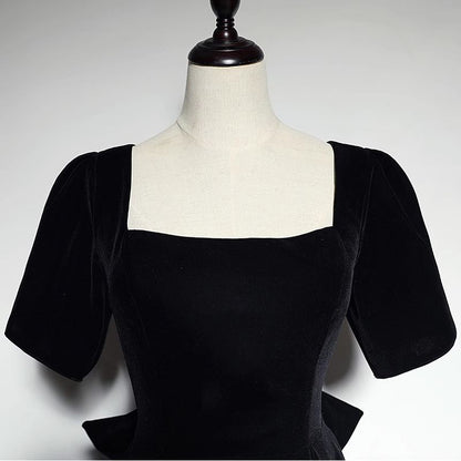 Gown Bow A-Line Short-Sleeve Neck Square Plain Back Velvet Evening