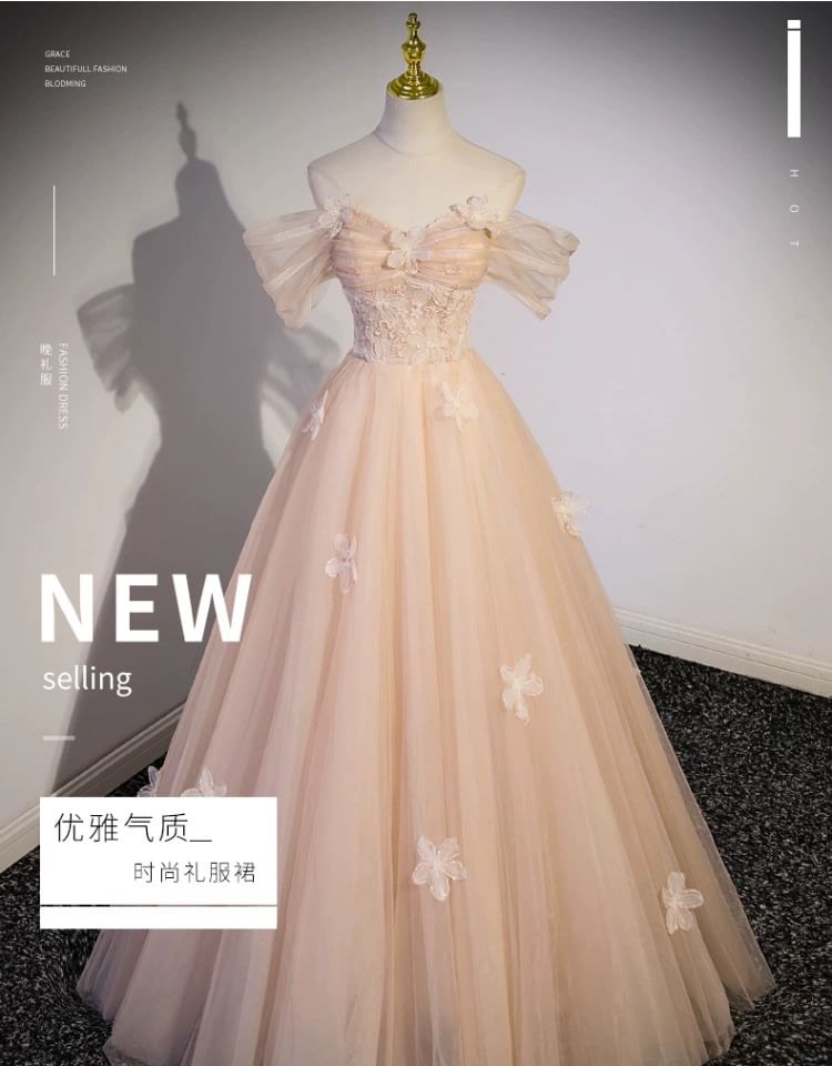 Off-Shoulder Flower Accent Mesh A-Line Evening Gown