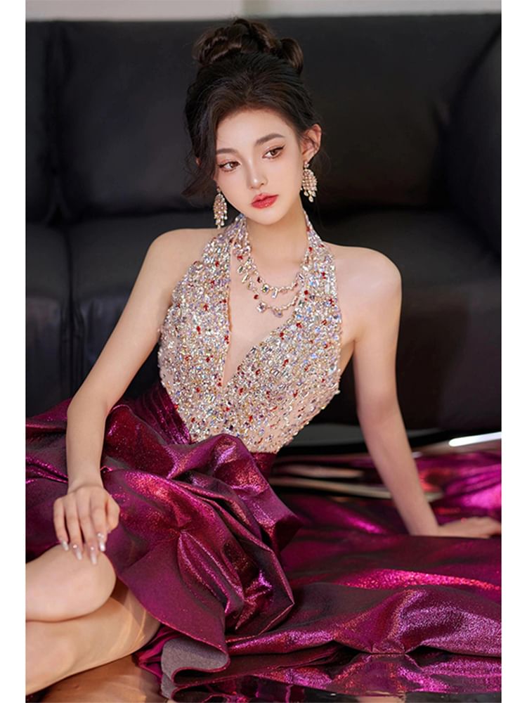 Sleeveless A-Line Sequined Gown V-Neck Evening