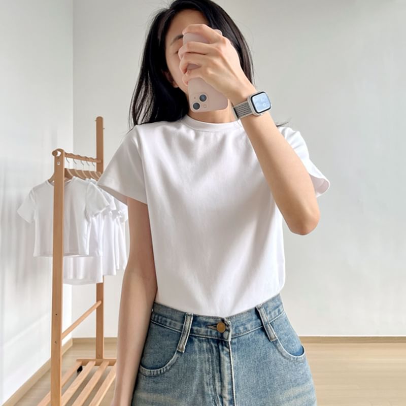 Short-Sleeve Crew Neck Plain T-Shirt