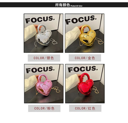 Heart Chain Strap Crossbody Bag