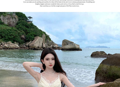 Spaghetti Strap V-Neck Plain Slit Ruched Panel Lace Maxi A-Line Dress