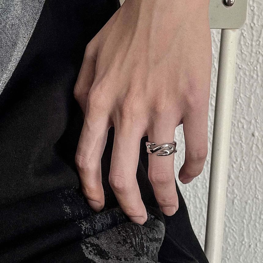 Swirl Ring