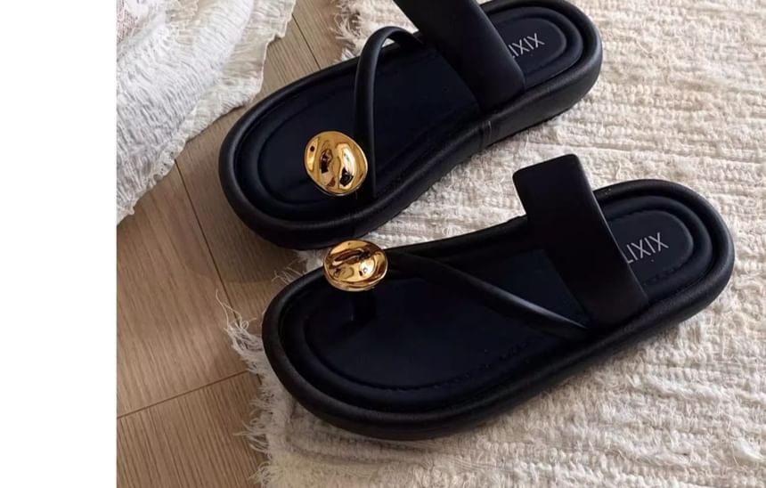 Toe Loop Slide Sandals