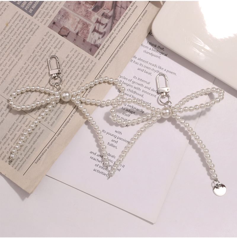 Bow Faux Pearl Bag Charm Keyring