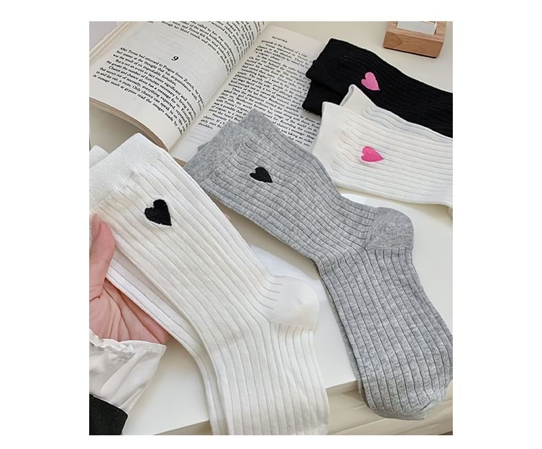 Heart Embroidered Cotton Socks Set