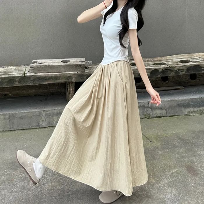 Elevated Waist Ruched Midi Flared Skirt with Plain Finish
