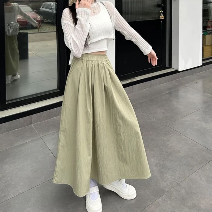 Elevated Waist Ruched Midi Flared Skirt with Plain Finish