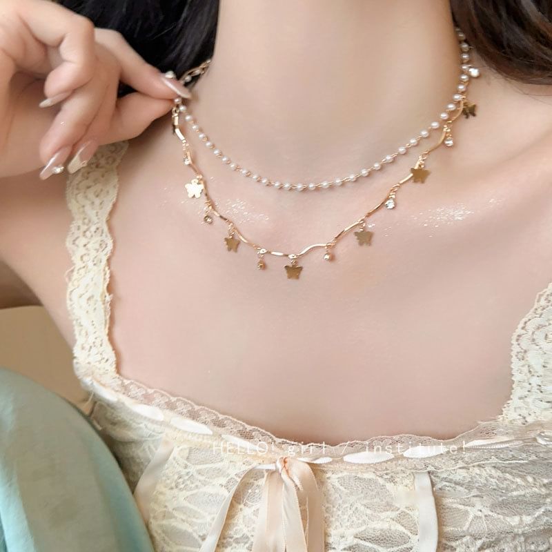 Butterfly Layered Faux Pearl Alloy Choker