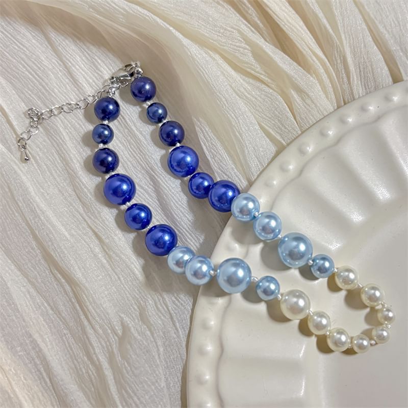 Faux Pearl Beaded Necklace