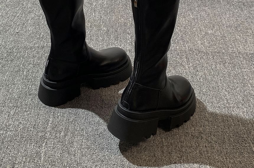 Bottes hautes à plateforme et à découpes avec boucle