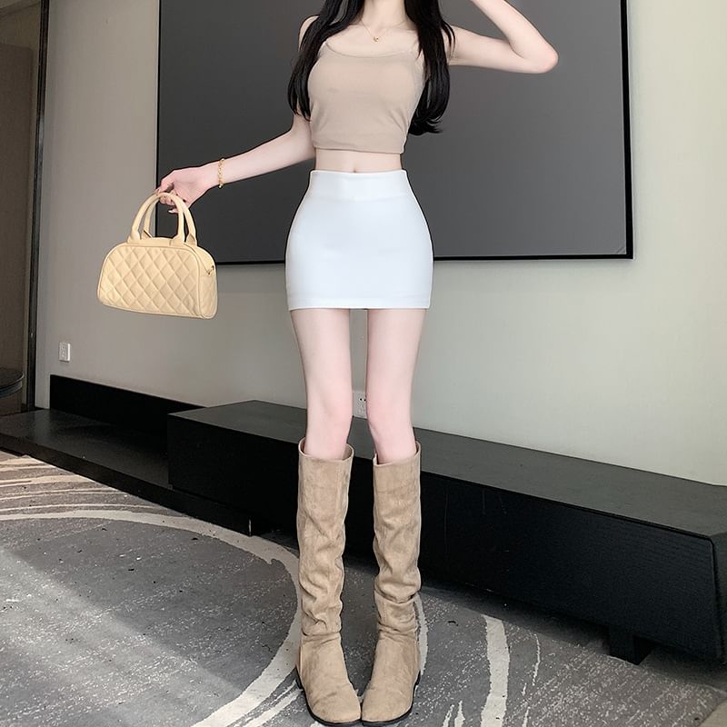 Elevated Waist Plain Mini Slim Skirt