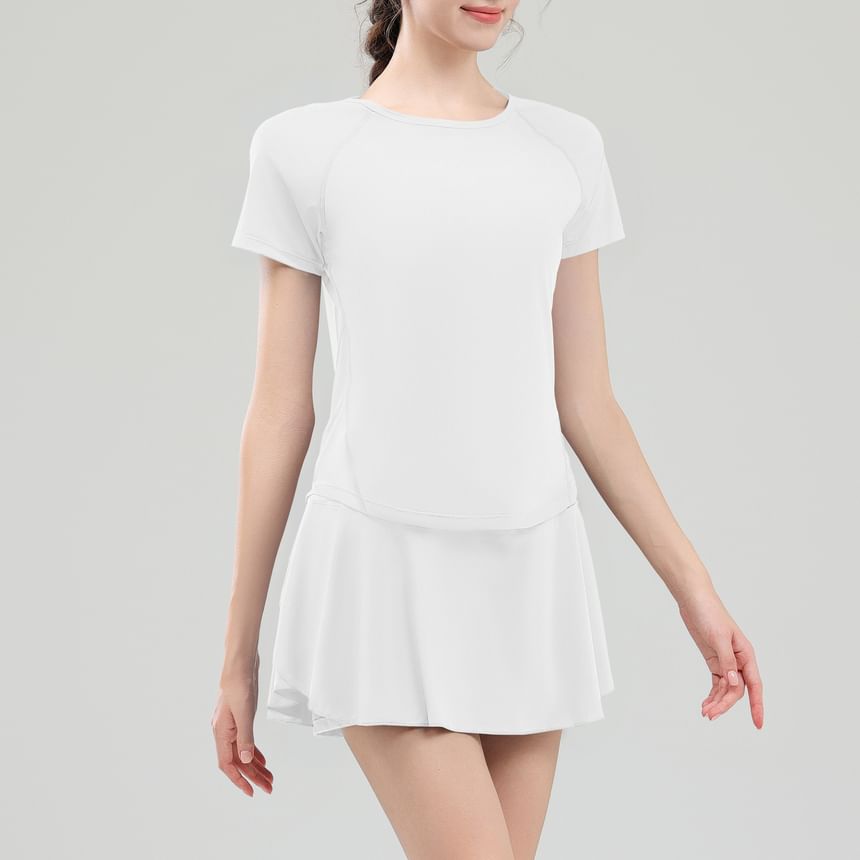 Athletic Two-Piece Set: Fitted Tee and Mini Skirt
