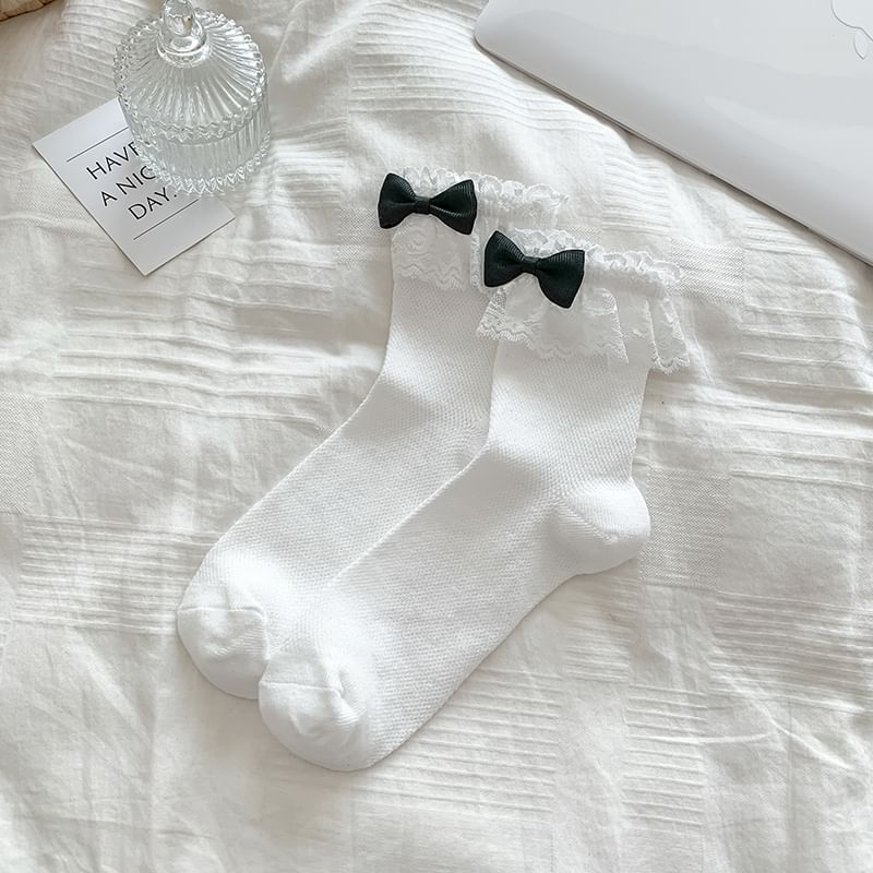 Bow Lace Trim Socks