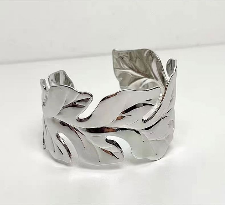 Leaf Open Bangle