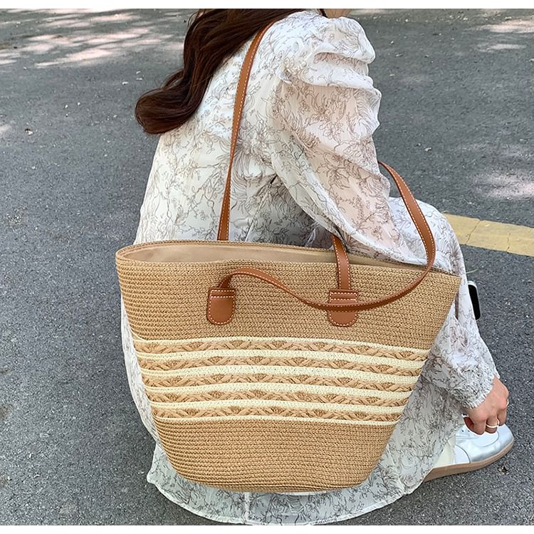 Sac fourre-tout en paille bicolore