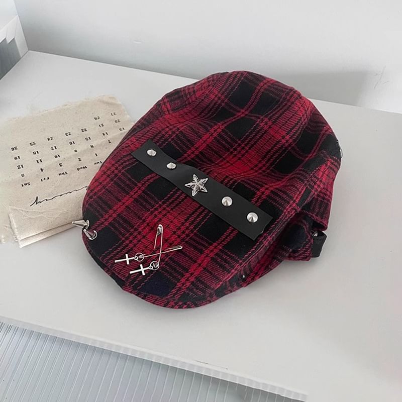 Plaid Pin Accent Newsboy Cap