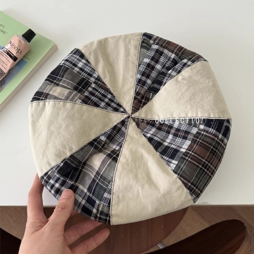 Plaid Panel Beret