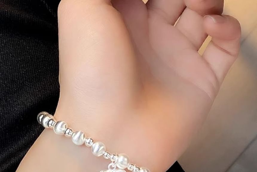 Bracelet en perles en forme de cœur