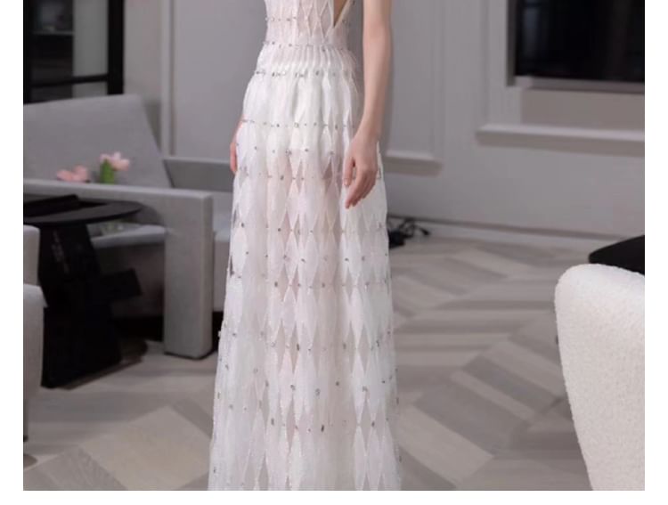 Spaghetti Strap Rhinestone Argyle Pattern A-Line Evening Gown