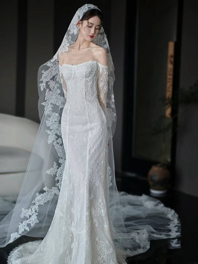 Off-Shoulder Long Sleeve Mermaid Lace Wedding Gown